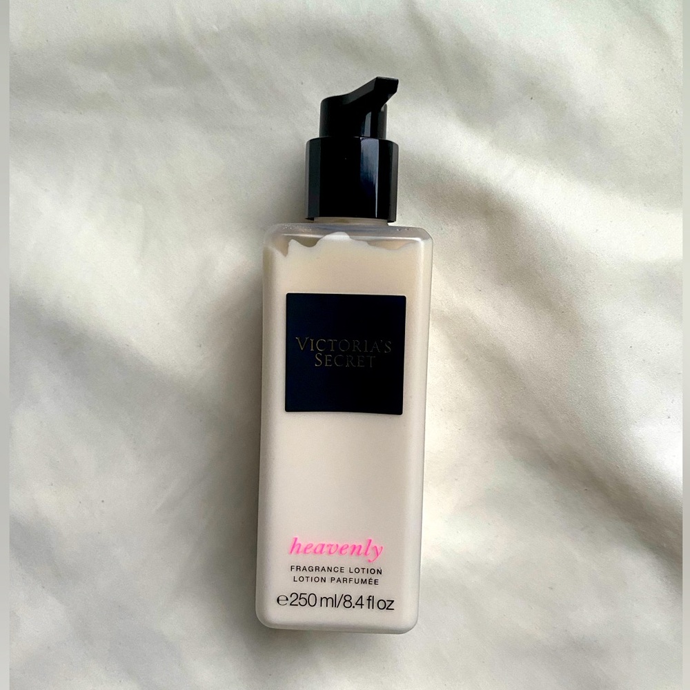 Victoria’s Secret Heavenly fragrance lotion